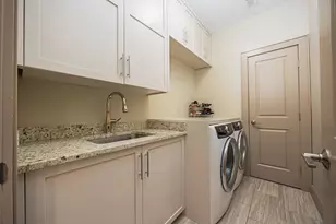 686 Fairway Blvd, Columbus, OH 43213 - Photo 13