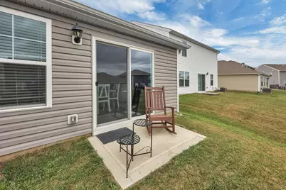 3057 Lamptonridge Drive, Columbus, OH 43232 - Photo 35