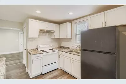 19 E Castle Road, Columbus, OH 43207 - Photo 15