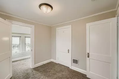 19 E Castle Road, Columbus, OH 43207 - Photo 23