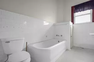 156 N Main St, London, OH 43140 - Photo 31