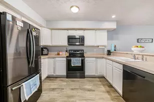 6977 Remsen Dr, Canal Winchester, OH 43110 - Photo 7