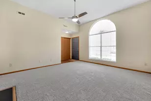 1235 Dunhurst St, Circleville, OH 43113 - Photo 7