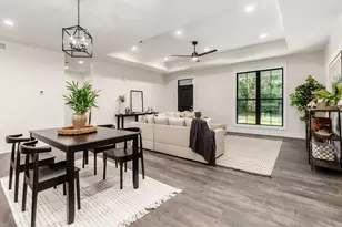 34 Prospect St, Delaware, OH 43015 - Photo 7