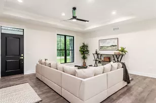 34 Prospect St, Delaware, OH 43015 - Photo 5