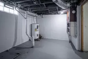 327 S Chase Ave, Columbus, OH 43204 - Photo 21