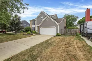 1449 River Trail Dr, Grove City, OH 43123 - Photo 3