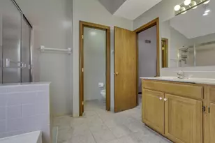 1449 River Trail Dr, Grove City, OH 43123 - Photo 37