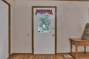 1449 River Trail Dr, Grove City, OH 43123 - Photo 7