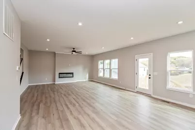 748 Francis Drive, Heath, OH 43056 - Photo 9