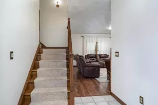 1210 Storybrook Dr, Washington Court House, OH 43160 - Photo 17