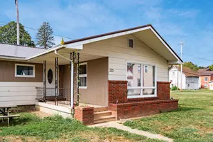 223 Cherry St, Warsaw, OH 43844 - Photo 3