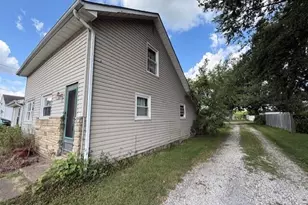 160 E Channel St, Kirkersville, OH 43033 - Photo 13