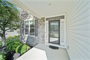 240 Fox Glen Dr E, Pickerington, OH 43147 - Photo 5