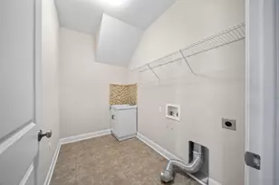 240 Fox Glen Dr E, Pickerington, OH 43147 - Photo 19