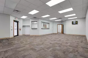 5925-5935 Cleveland Ave, Columbus, OH 43231 - Photo 5