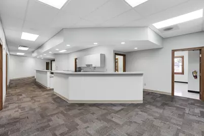 5925-5935 Cleveland Avenue, Columbus, OH 43231 - Photo 7