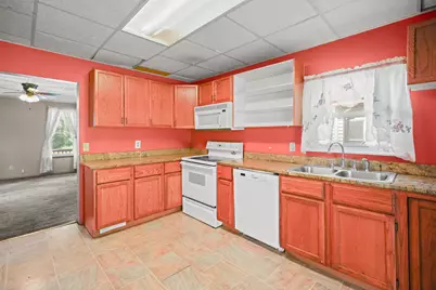 359 S Market Street, Galion, OH 44833 - Photo 7