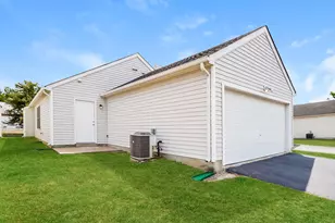 5393 Blanchard Dr, Canal Winchester, OH 43110 - Photo 15