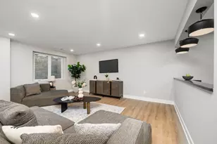 3163 S Dorchester Rd, Columbus, OH 43221 - Photo 43