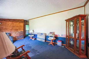 15617 Sperry Rd, Vermilion, OH 44089 - Photo 5