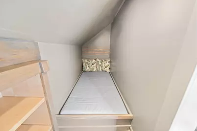 1671 E Brighton Road, Columbus, OH 43224 - Photo 23