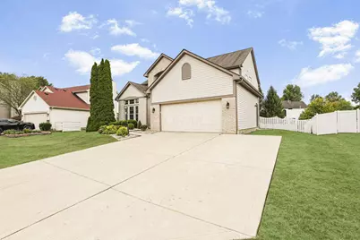 8889 Betony Court SW, Reynoldsburg, OH 43068 - Photo 3