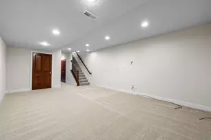 975 N 6th St, Columbus, OH 43201 - Photo 45