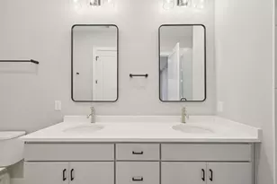 2867 Kobuk Dr, Columbus, OH 43228 - Photo 23