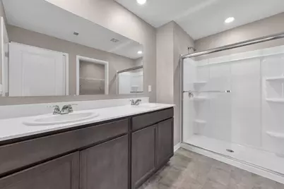 4410 Holstein Drive, Columbus, OH 43207 - Photo 19