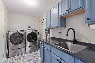 9406 Cadogan Ct, Powell, OH 43065 - Photo 27