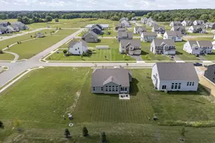 2836 Basil Dr, Delaware, OH 43015 - Photo 3