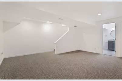 319 W 2nd Avenue, Columbus, OH 43201 - Photo 31