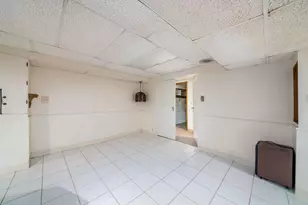 2500 Maplewood Dr, Columbus, OH 43231 - Photo 39