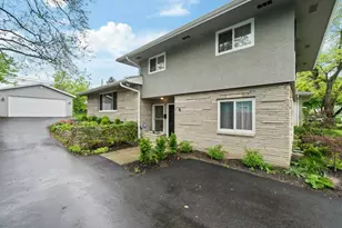 277 S James Rd, Columbus, OH 43213 - Photo 1