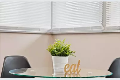 277 S James Road, Columbus, OH 43213 - Photo 5