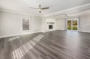 1350 Marlyn Dr, Columbus, OH 43220 - Photo 9