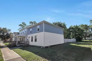 319 E Barthman Ave, Columbus, OH 43207 - Photo 27