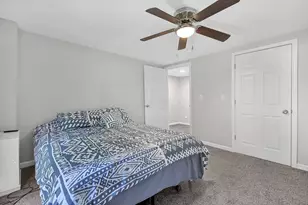 319 E Barthman Ave, Columbus, OH 43207 - Photo 19