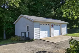 21359 Newcastle Rd, Gambier, OH 43022 - Photo 3