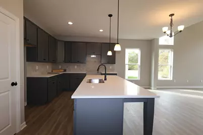 7898 Collins Drive, Reynoldsburg, OH 43068 - Photo 3