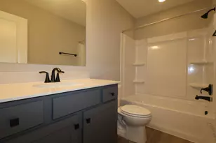 7898 Collins Dr, Reynoldsburg, OH 43068 - Photo 19