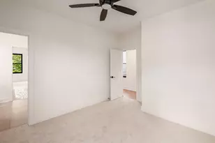 1025 Hunter Ave, Columbus, OH 43201 - Photo 29