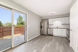 1865 Willoway Cir N, Columbus, OH 43220 - Photo 11