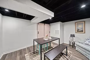 975 E 14th Ave, Columbus, OH 43211 - Photo 19