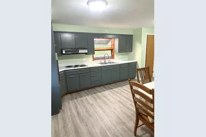 207 W Main Street, Corning, OH 43730 - Photo 9