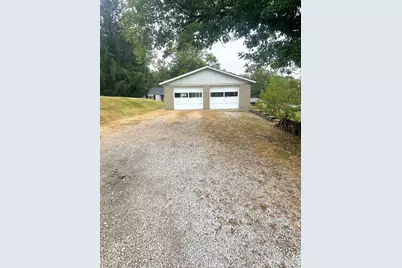 207 W Main Street, Corning, OH 43730 - Photo 21