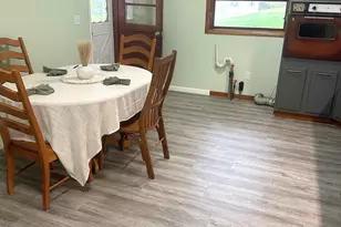 207 W Main St, Corning, OH 43730 - Photo 11