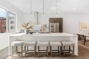 801 N 6th St, Columbus, OH 43215 - Photo 11