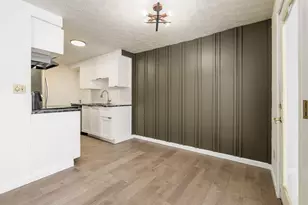 2503 Burgandy Ln, Columbus, OH 43232 - Photo 3